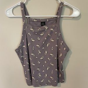 Size large wild fable tank